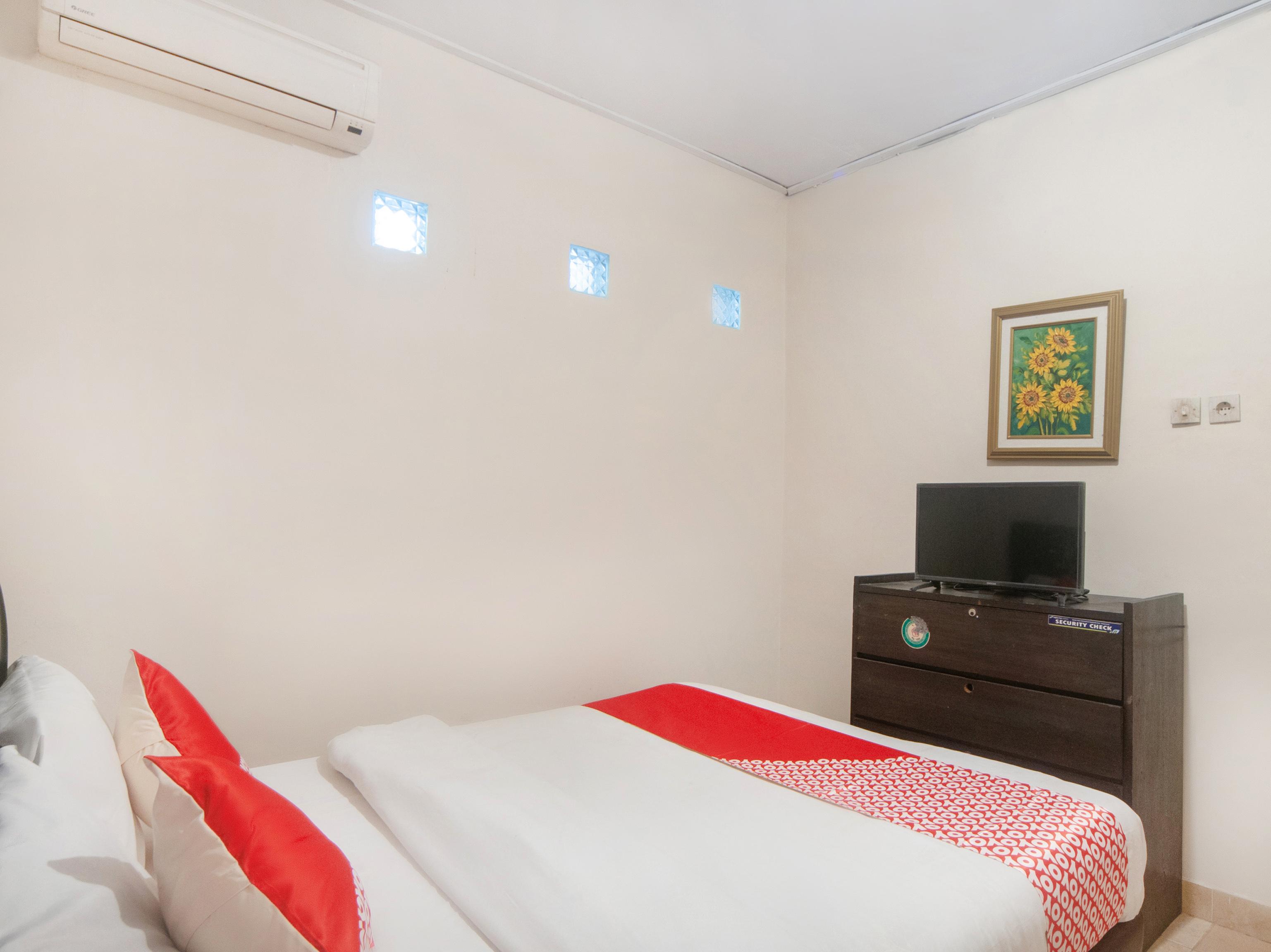 Oyo 2256 Danysa Guesthouse Dżakarta Zewnętrze zdjęcie
